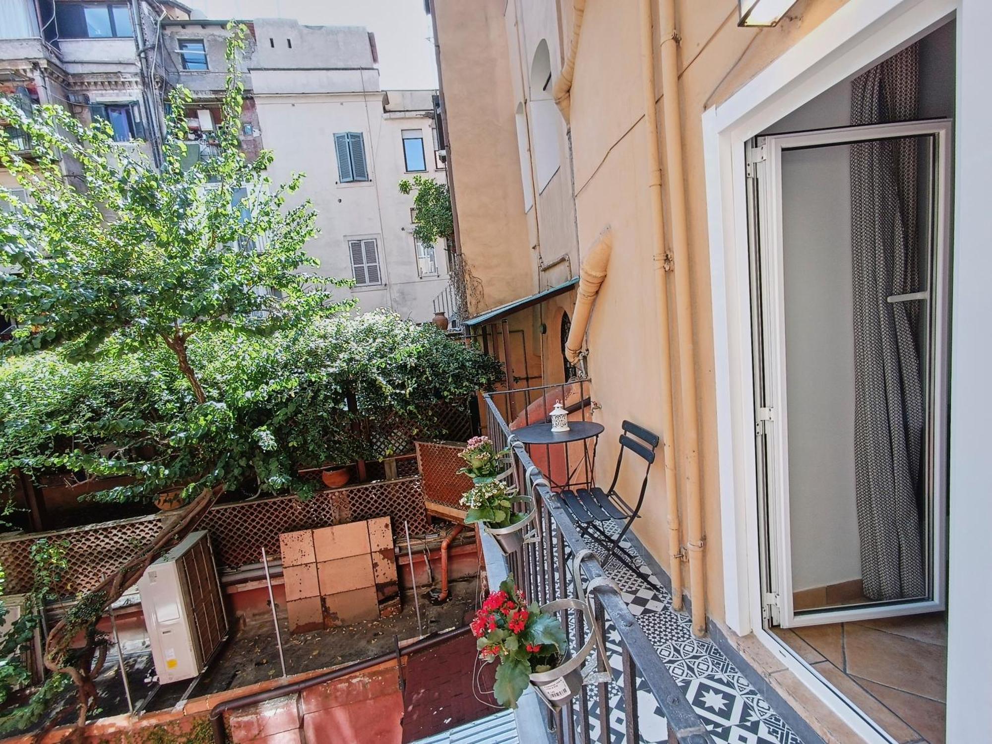 Mini Studio Con Balcone A Piazza Del Popolo Rome Luaran gambar